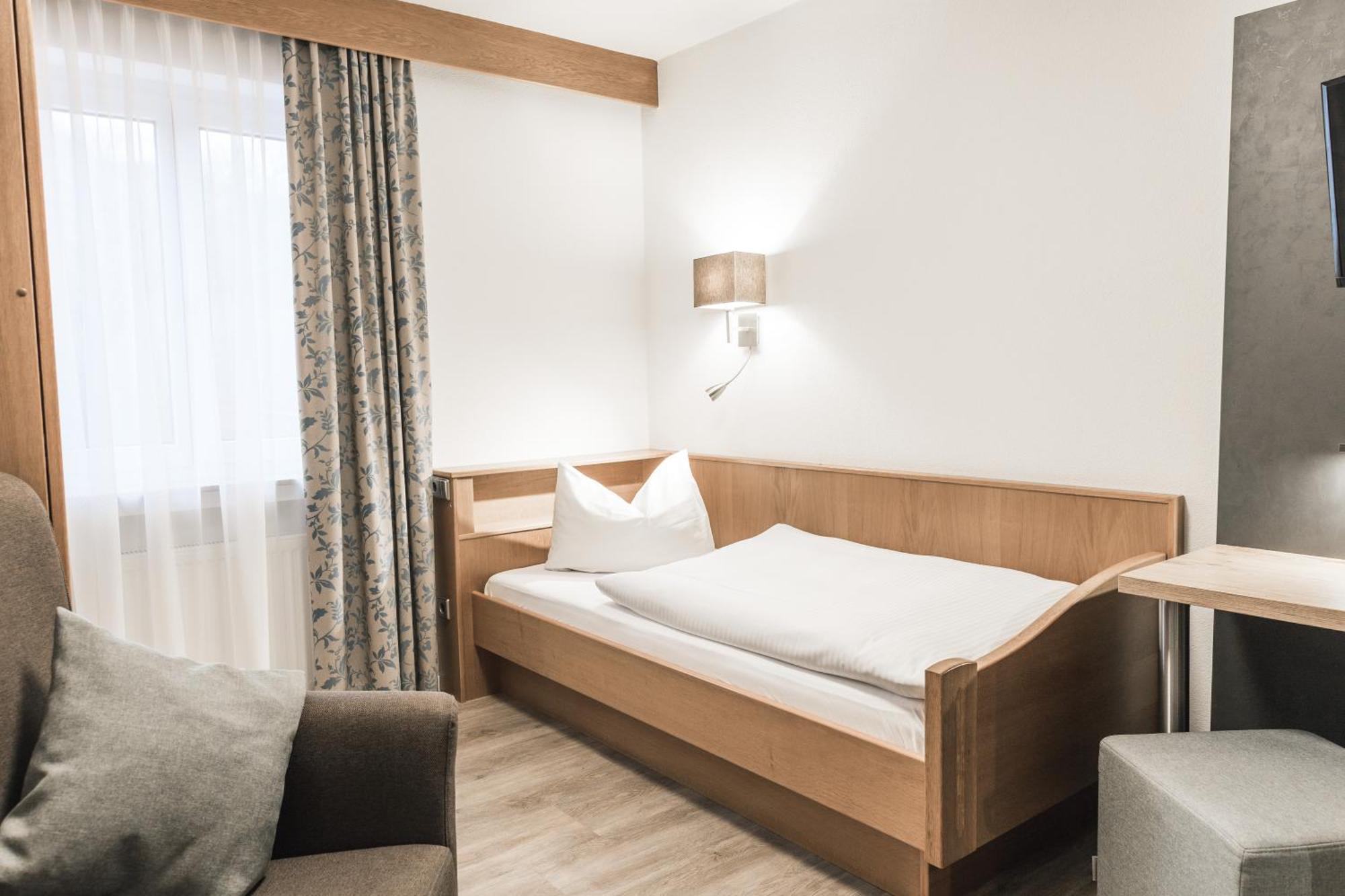 Landhotel Waldeck Fremdingen المظهر الخارجي الصورة